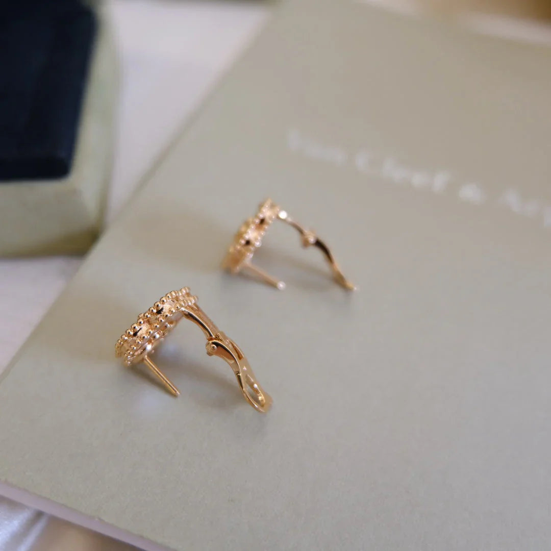 [Sprite Jewelry]LUCKY WHITE MOP EARRINGS