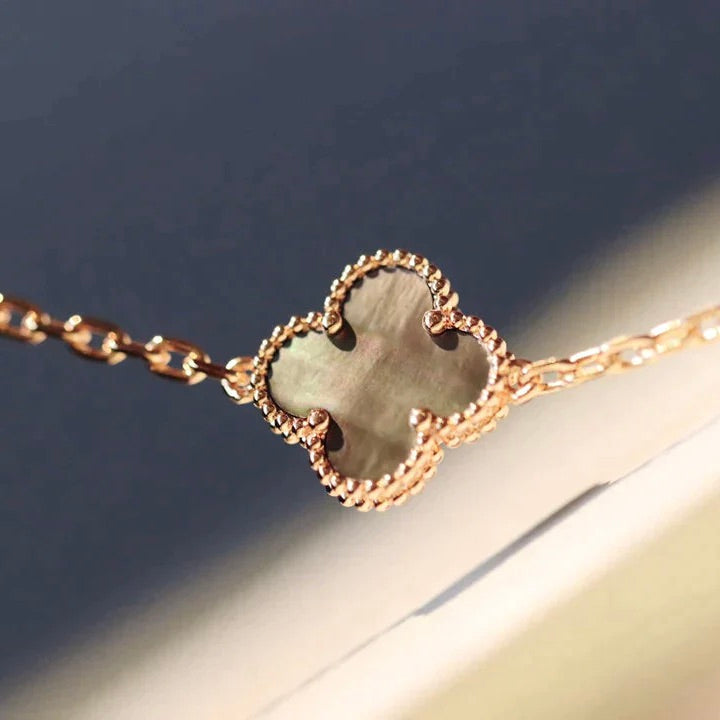 ¡®Sprite Jewelry¡¯CLOVER 20 MOTIFS LASER DIAMOND NECKLACE