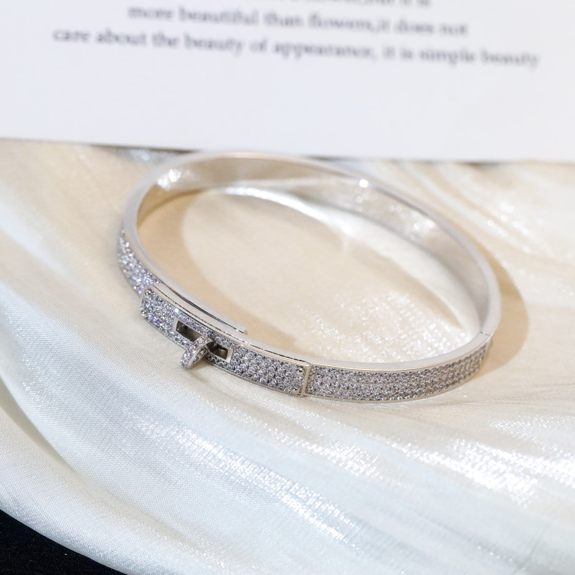 [Sprite Jewelry]Kelly Diamond-Set Bracelet with Moissanite