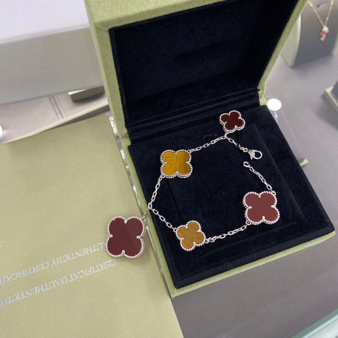 ¡®Sprite Jewelry¡¯CLOVER 5 MOTIFS SIVLER CARNELIAN TIGER EYE BRACELET